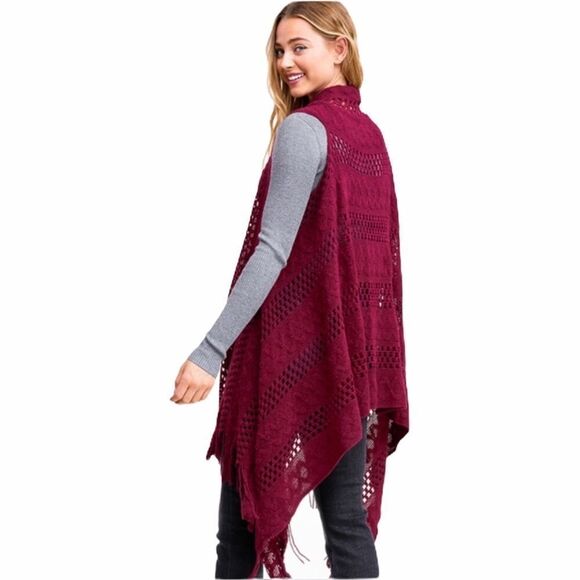 Burgundy Red Crochet Open Front Asymmetric Fringe Vest  NEW - Picture 2 of 4